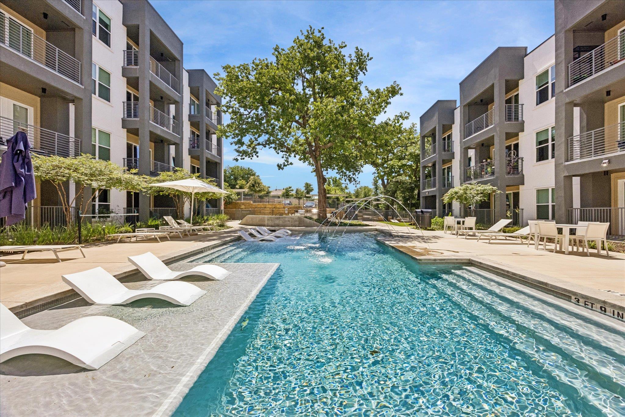 4801 Springdale Rd #2210, Austin, TX 78723