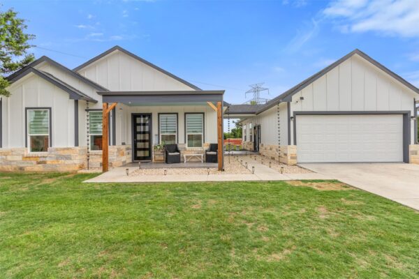 123 Zacate St, Elgin