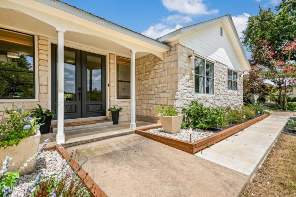 160 Donna Dr, Wimberley