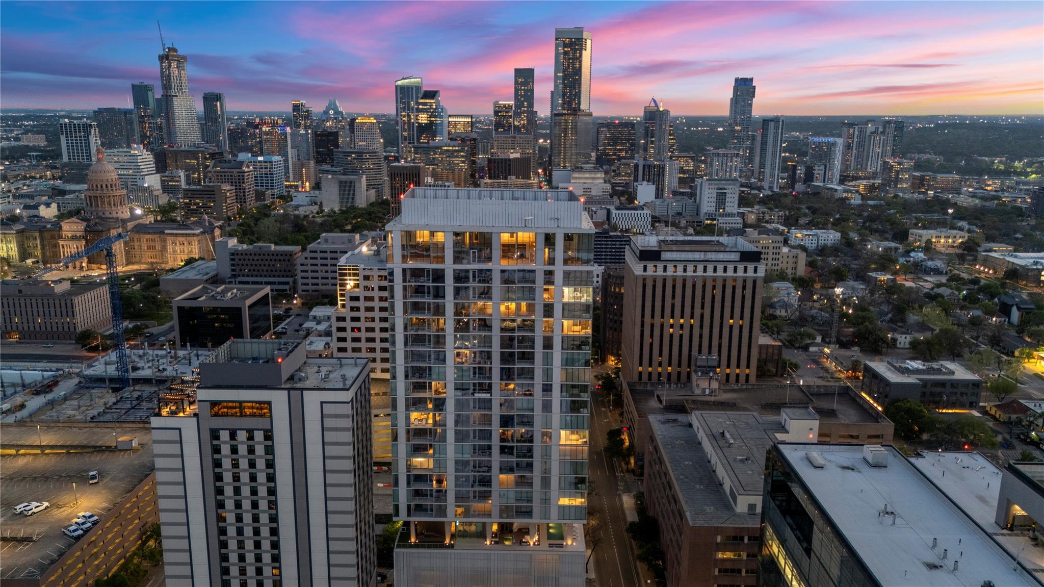 313 W 17th St #2501, Austin, TX 78701
