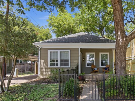 206 E 43rd St, Austin