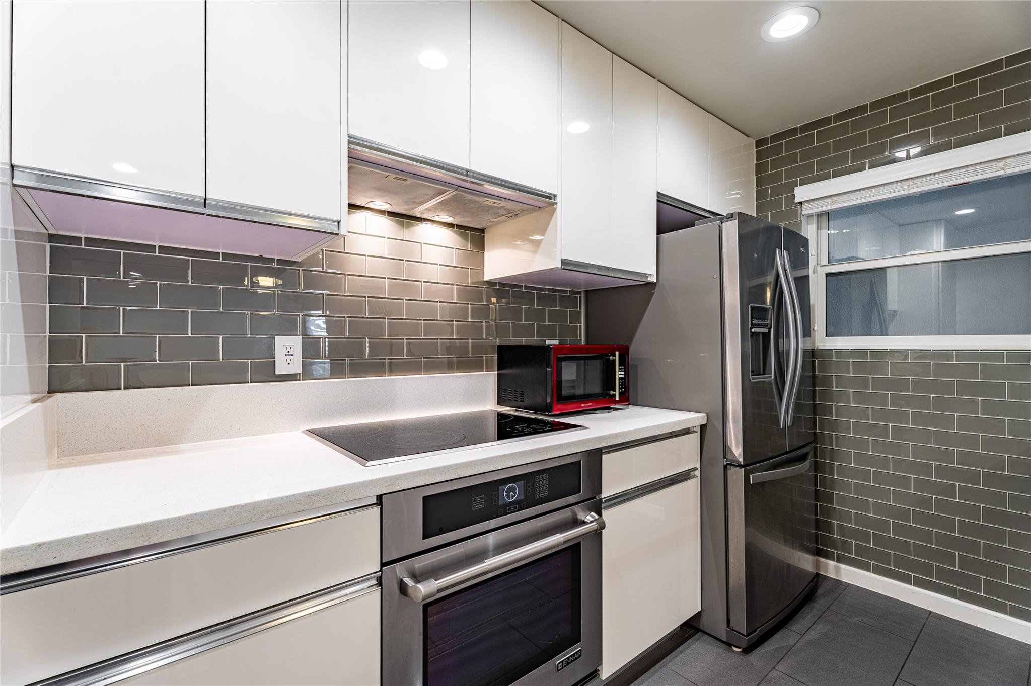 3110 Red River St #C304, Austin, TX 78705