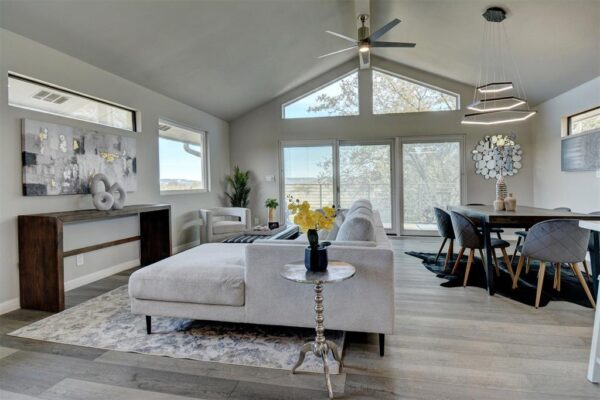 5001 Pryor Ln, Austin