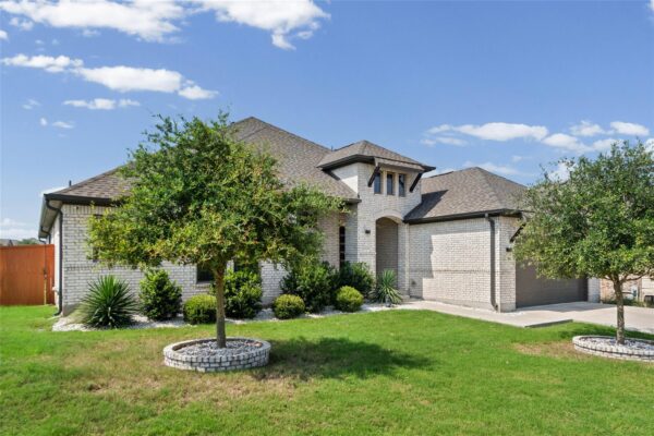 1336 Academy Oaks Dr, San Marcos
