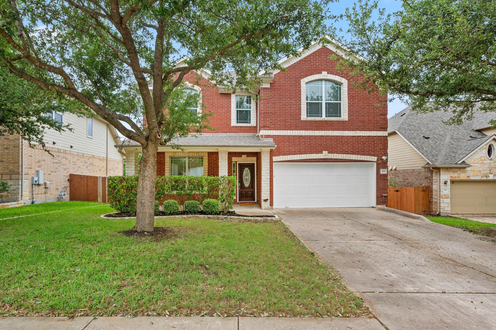 703 S Frontier Ln, Cedar Park