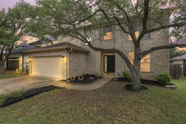 2604 Stenson Dr, Cedar Park