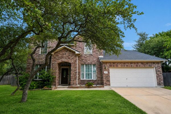 1205 Yountville Dr, Leander