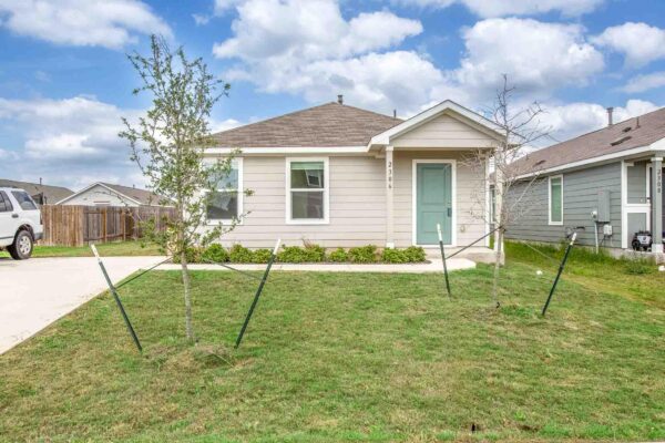2306 Tornado Aly, Lockhart