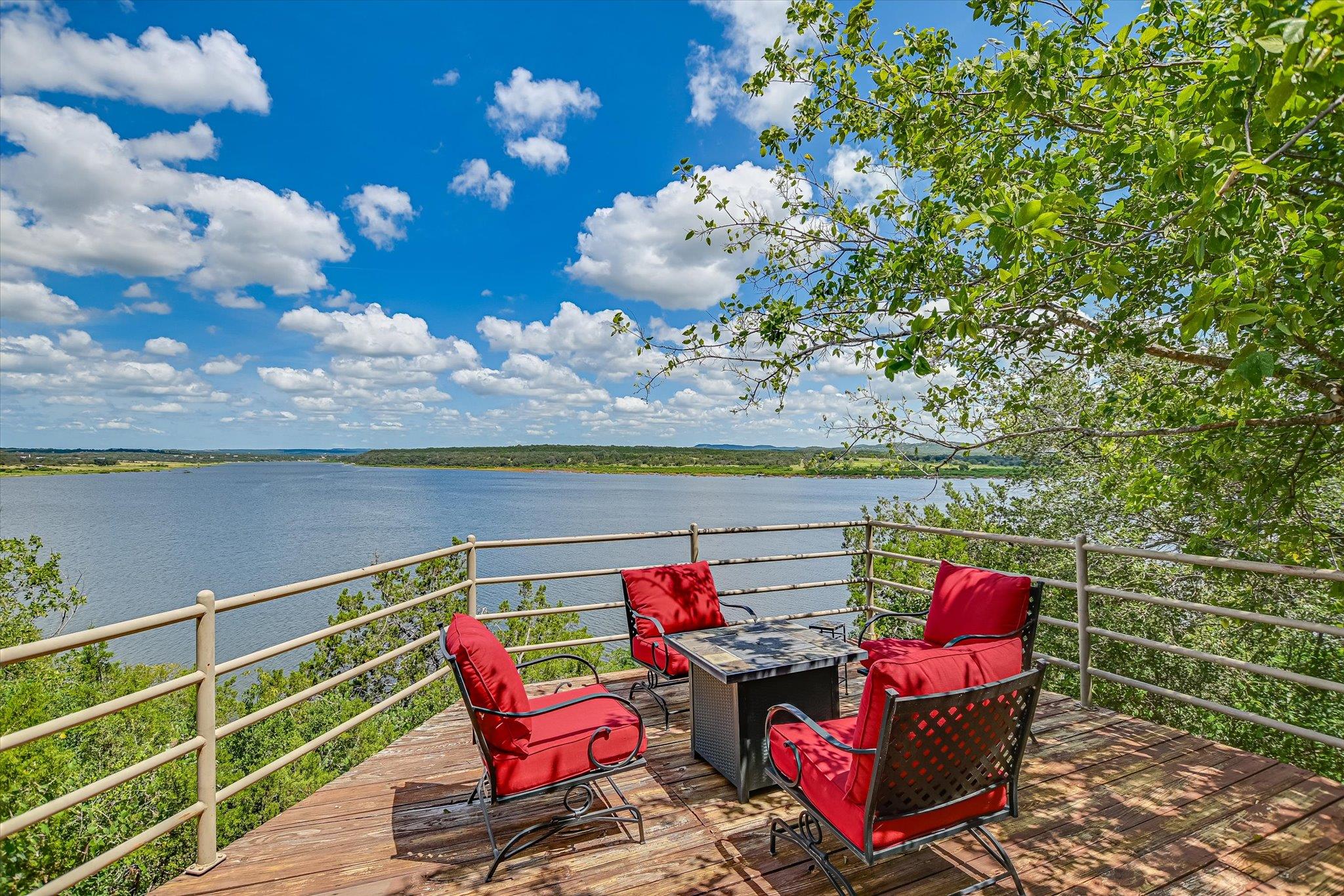 102 Center Cove I None, Spicewood, TX 78669