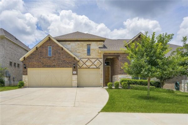 821 RICHARDSON Ln, Leander