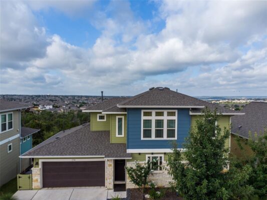 1724 ROWDY Loop, Leander