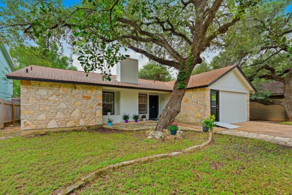8022 Scotland Yard None, Austin