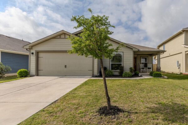 404 Cassandra Dr, Hutto