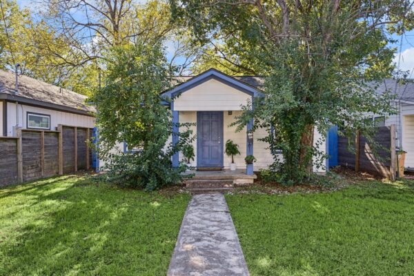 907 E 53rd St, Austin