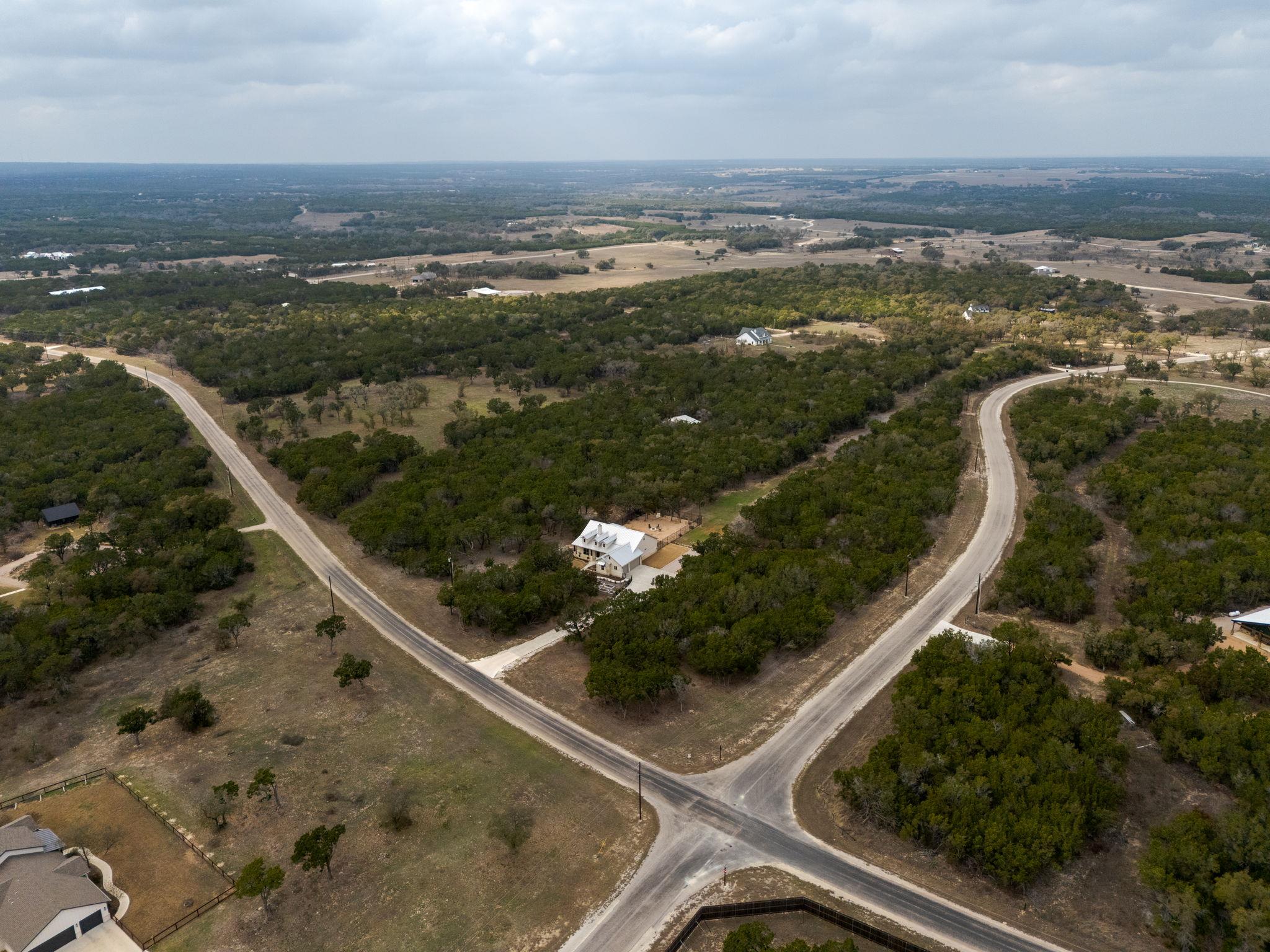 2140 Carpenter Loop, Burnet