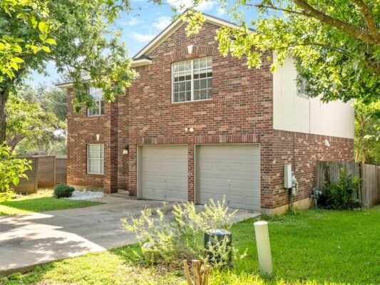 8001 Brienne Dr, Round Rock