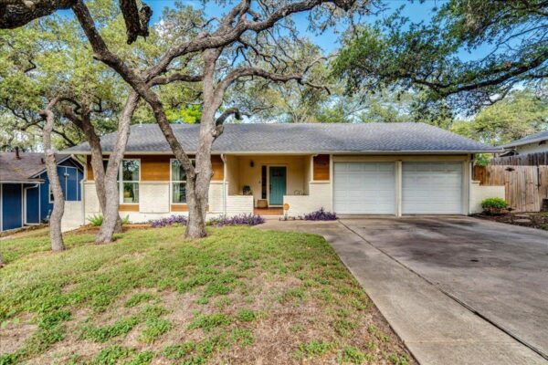 7206 Shadywood Dr, Austin