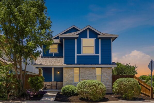 4528 Felicity Ln, Austin