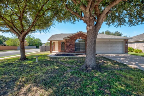 2666 Bradley Ln, Round Rock