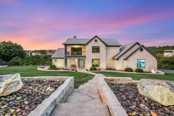3310 Far View Dr, Austin