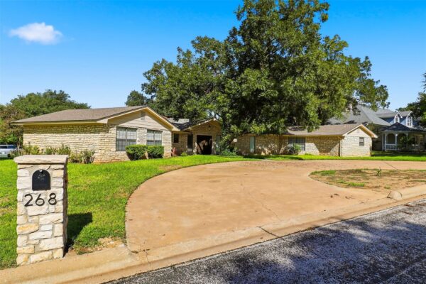 268 Quail St, Meadowlakes