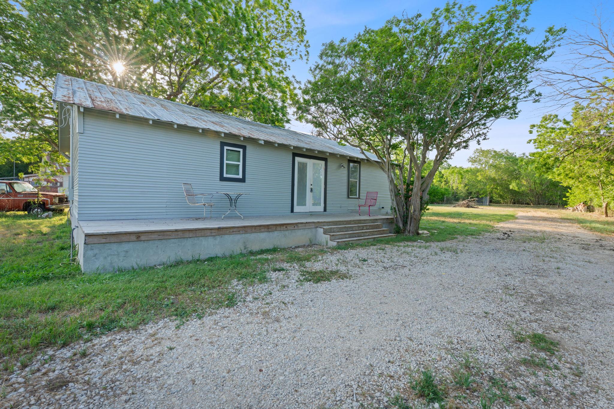 6071 Fm 713 None, Dale, TX 78616