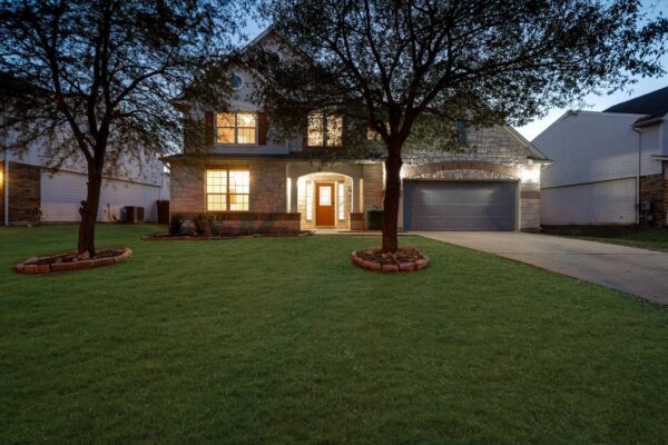 185 Hometown Pkwy, Kyle