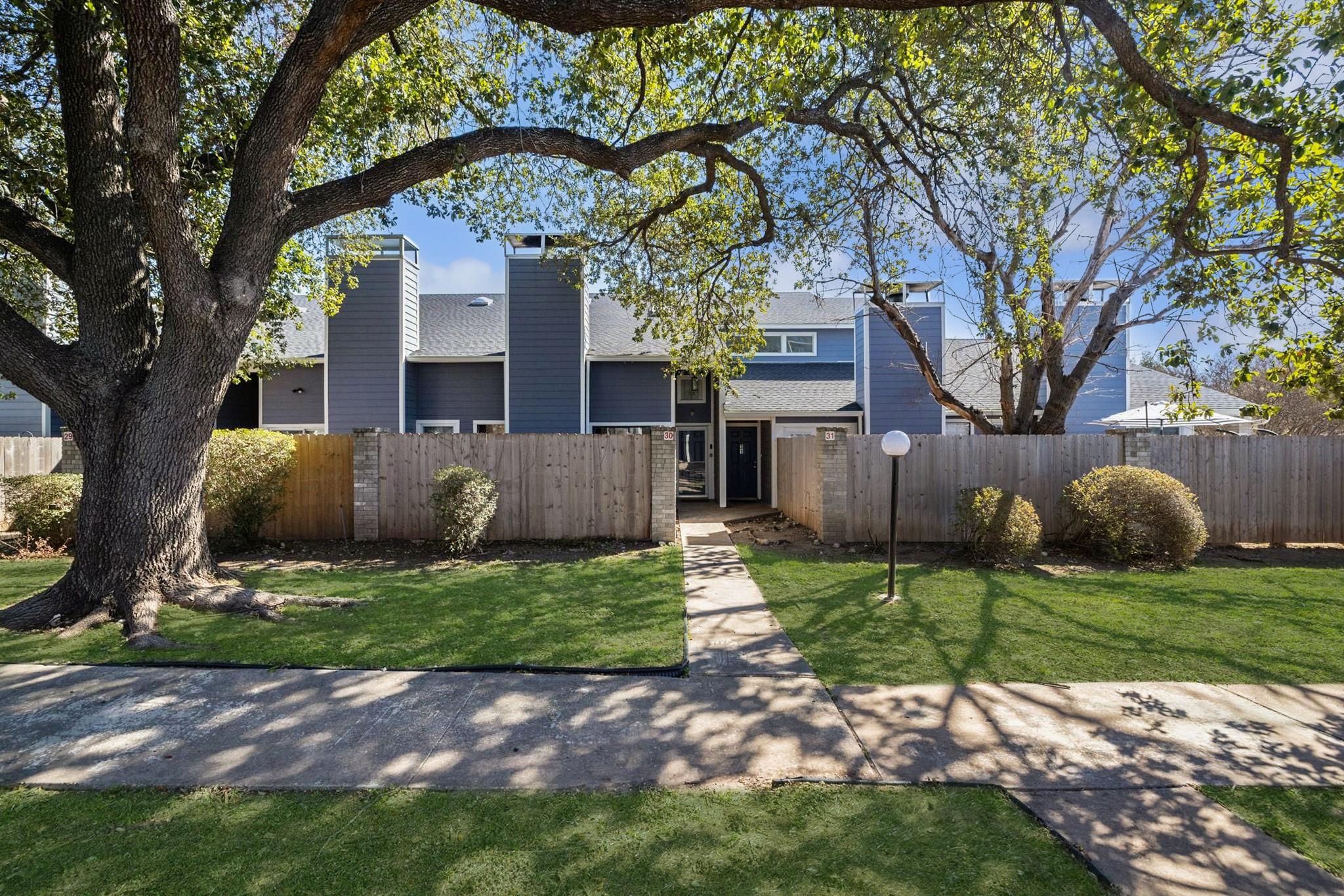 1010 W Rundberg Ln #30, Austin, TX 78758