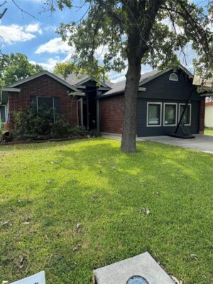 291 Brian Ln, Kyle