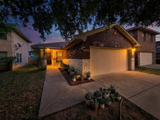 3209 Barksdale Dr, Austin
