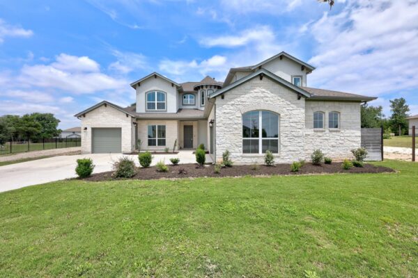 1837 Halflinger Ln, Leander