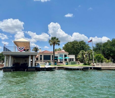 101 Far North Cir, Horseshoe Bay