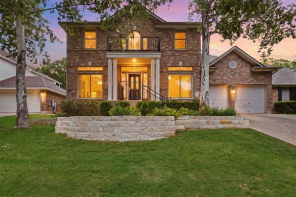 5828 Taylor Draper Cv, Austin
