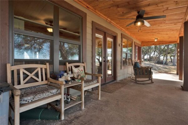 4909 Lookout Ridge Dr, Marble Falls