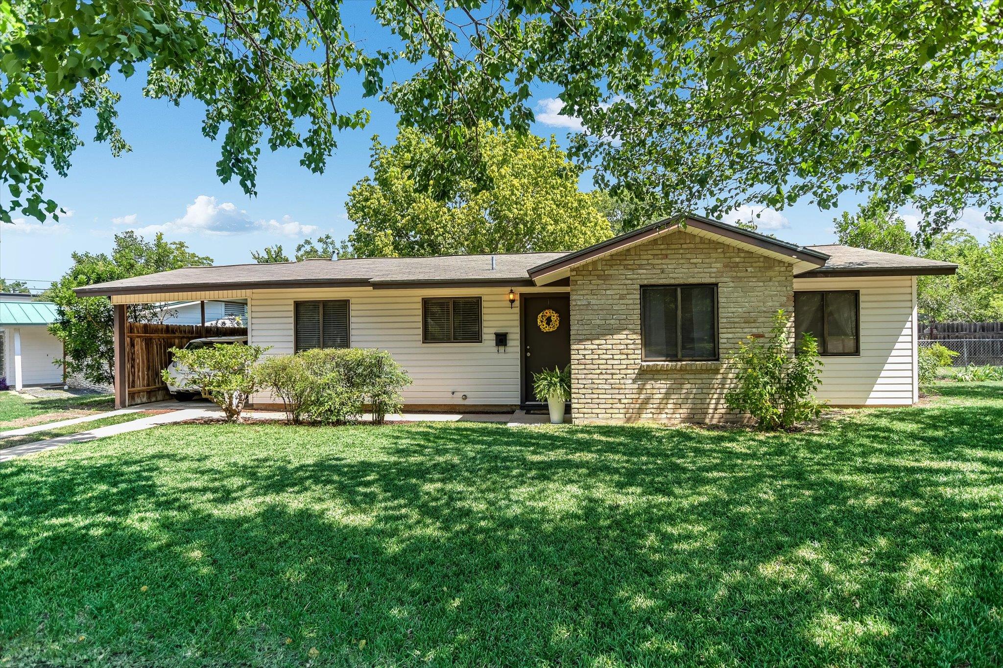 3000 Firwood Dr, Austin, TX 78757