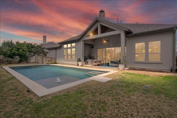 807 Serene Estates Dr, Austin