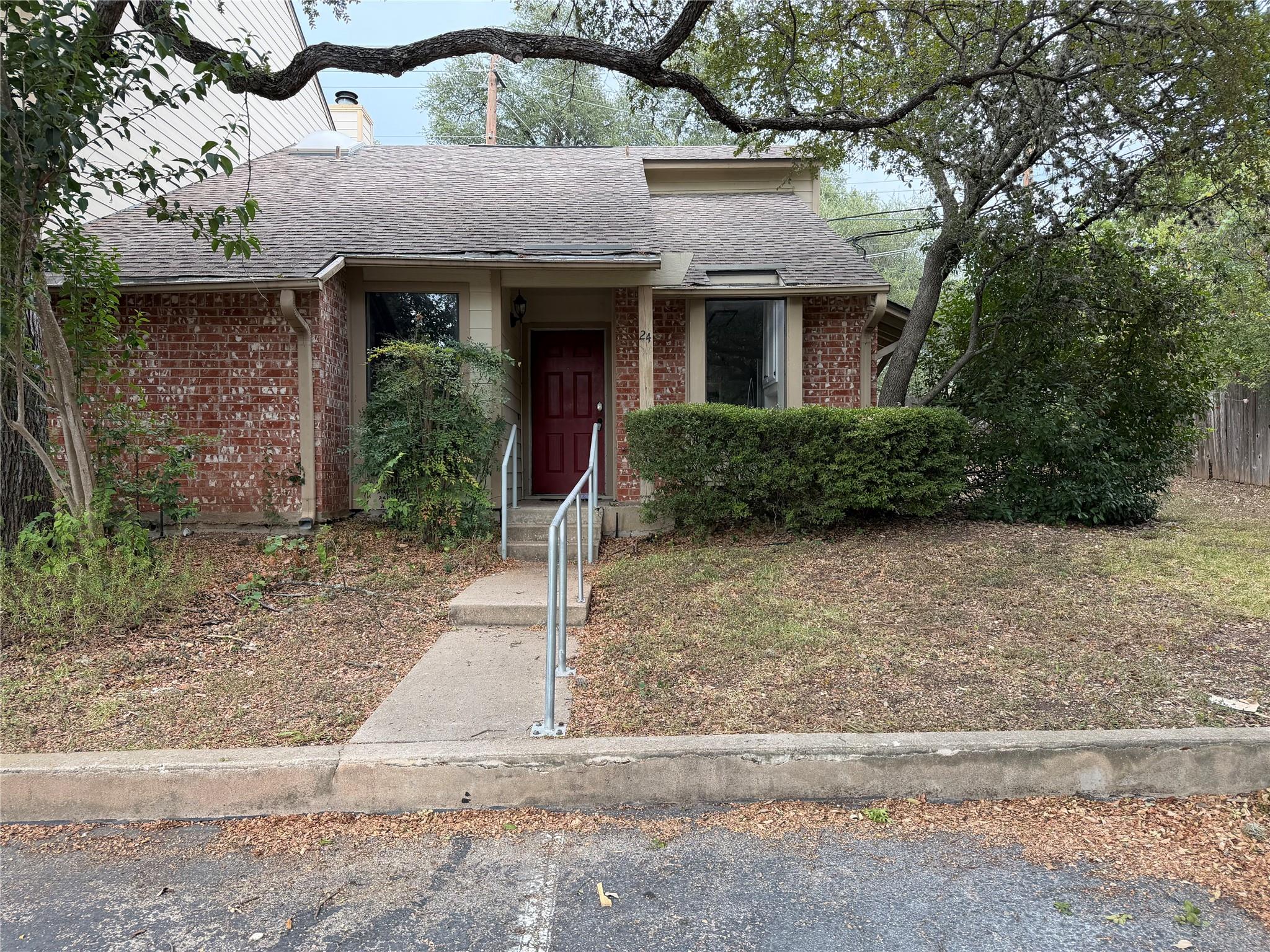3801 Menchaca Rd #24, Austin, TX 78704
