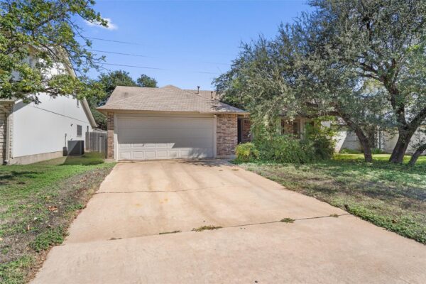 6700 Luckenbach Ln, Austin