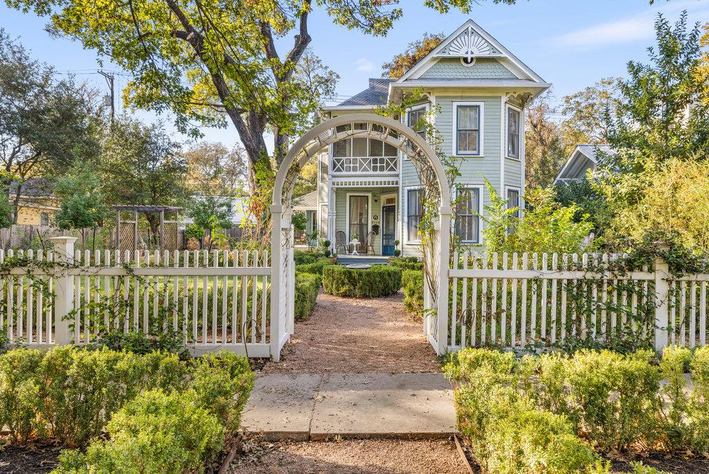 4104 Avenue F None, Austin, TX 78751