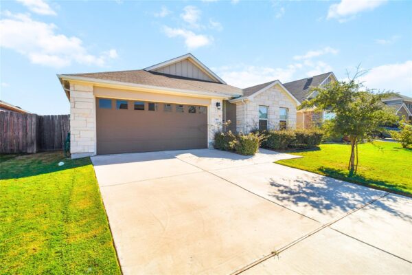 7407 Grenadine Bloom Bnd, Del Valle
