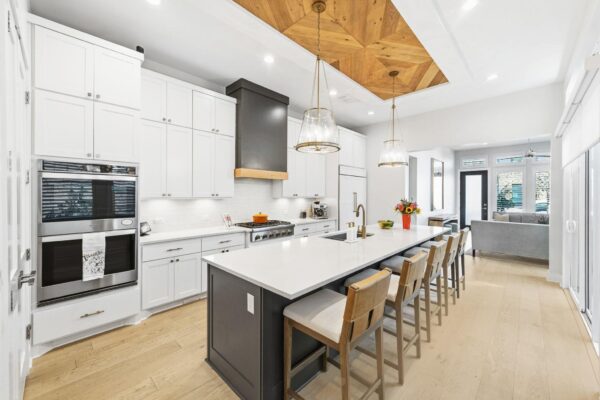 4209 Elevator Dr, Austin