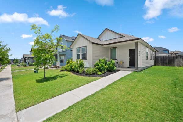 106 Doc Johns Dr, Hutto
