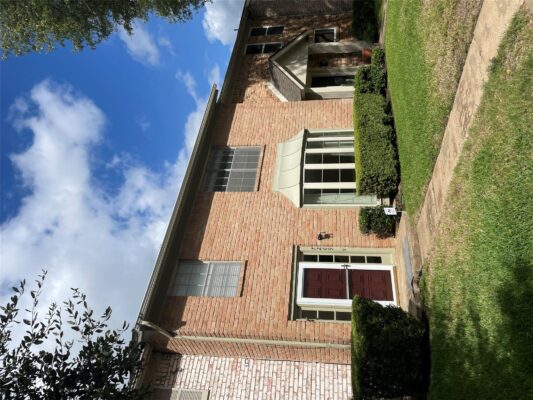 7269 Creekside Dr, Austin