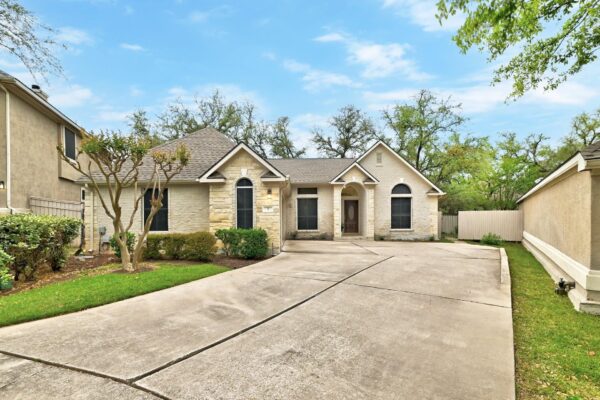 7 Muirfield Greens Cv, Lakeway