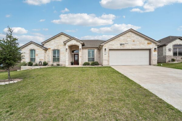 3417 Waggoner Dr, Belton