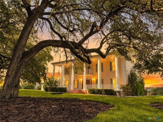 10299 Paddy Hamilton Rd, Belton