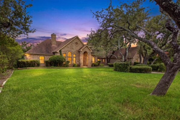 8801 Bell Mountain Dr, Austin