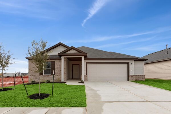 20013 Hirono Dr, Manor