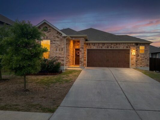 213 Jarbridge Dr, Kyle