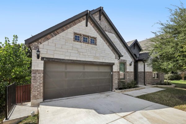 210 Barton Run Dr, Georgetown